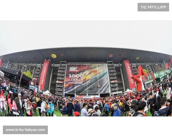 2004年首届F1中国大奖赛创单日观赛新纪录突破15万人次