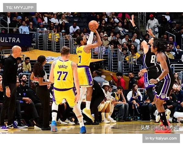 湖人三分30中9命中率仅30% 外线投射低迷拖累进攻 湖人三分30中9命中率仅30% 外线投射低迷拖累进攻